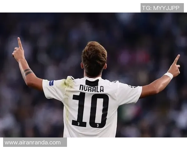 迪巴拉球场风采尽显足球智慧与激情魅力瞬间 迪巴拉球场风采尽显足球智慧与激情魅力瞬间